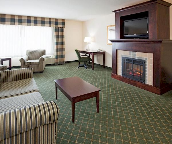 Holiday Inn Conference Center Marshfield